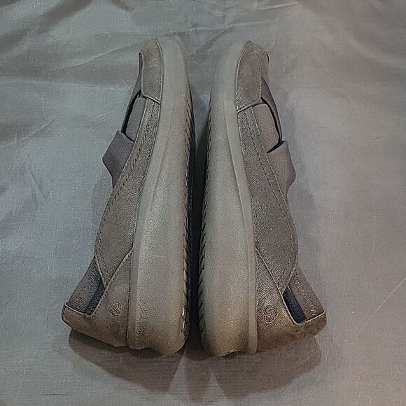 BRAND NEW CLOUDSTEPPERS BY CLARKS WOMEN'S SILLIAN 2.0 STAR LOAFERS - Picture 9 of 16